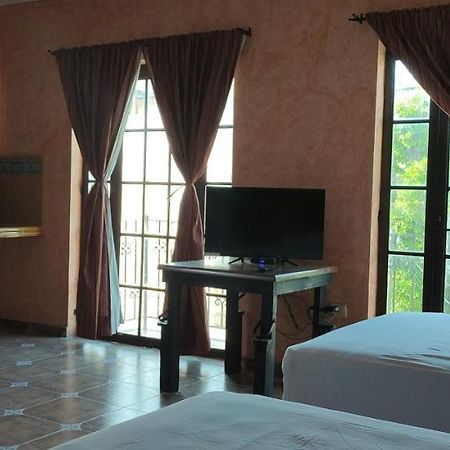 Alux Rooms Playa del Carmen Buitenkant foto