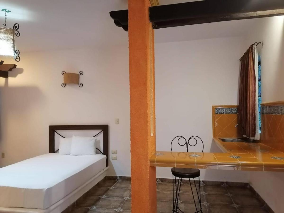 Alux Rooms Playa del Carmen Buitenkant foto