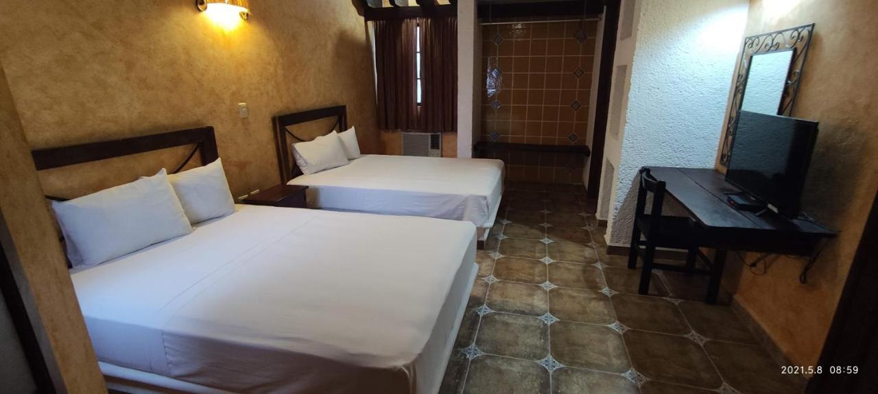 Alux Rooms Playa del Carmen Buitenkant foto