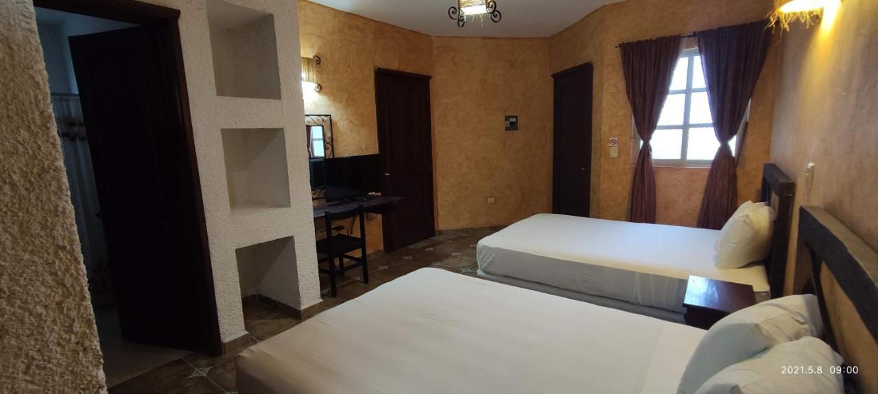 Alux Rooms Playa del Carmen Buitenkant foto