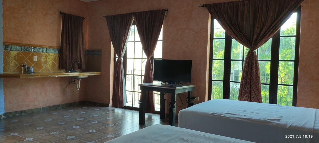 Alux Rooms Playa del Carmen Buitenkant foto