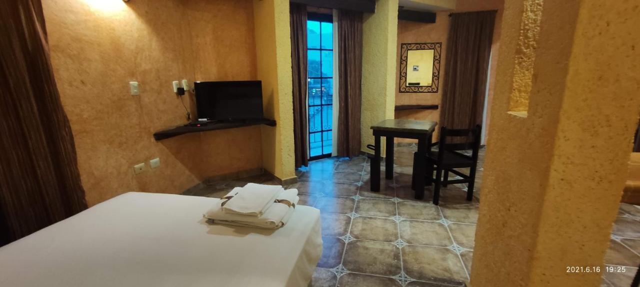 Alux Rooms Playa del Carmen Buitenkant foto